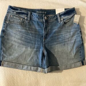 Maurice’s mid rise jean shorts